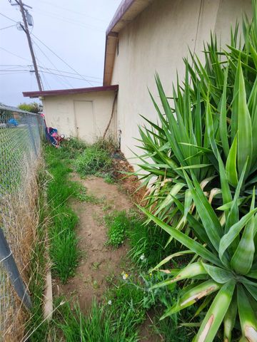 940 Elinor Ave, Olivehurst, CA 95961