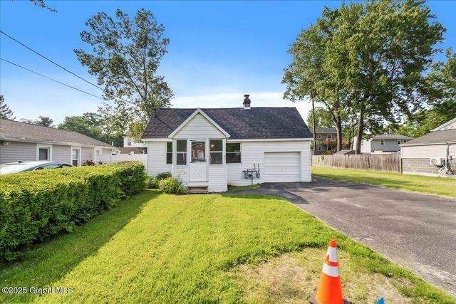 41 Virginia Avenue, Colonie, NY 12205