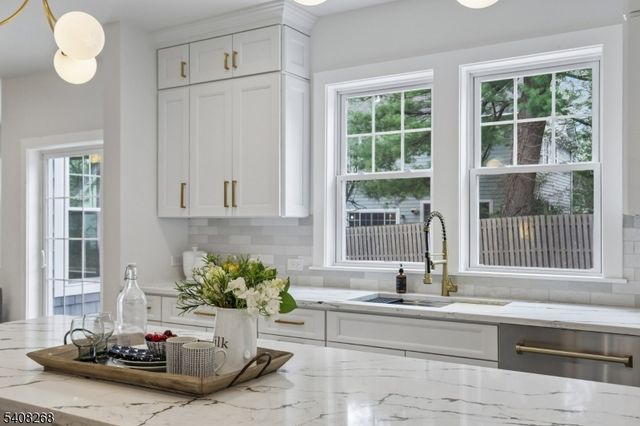 108 Baker St, Maplewood Twp., NJ 07040