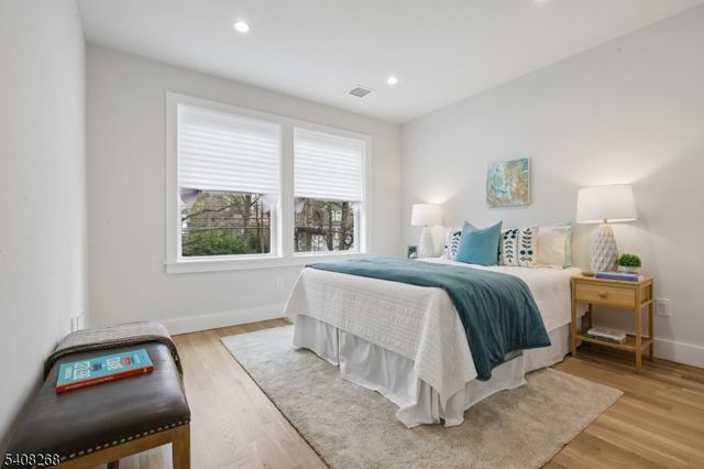 108 Baker St, Maplewood Twp., NJ 07040