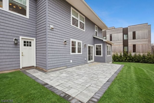 108 Baker St, Maplewood Twp., NJ 07040