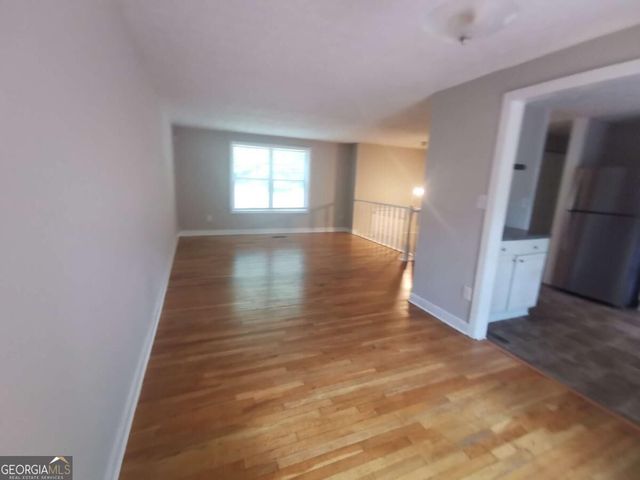 250 Sheringham Drive, Roswell, GA 30076