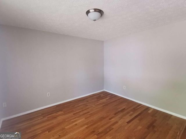 250 Sheringham Drive, Roswell, GA 30076