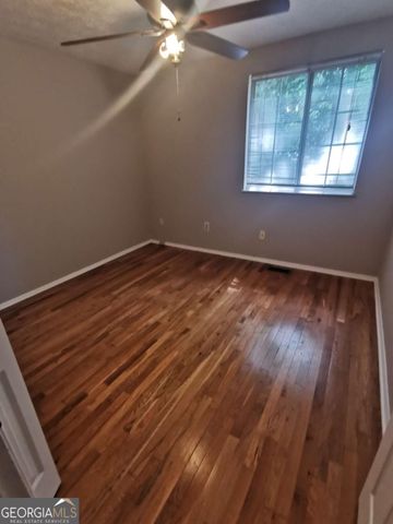 250 Sheringham Drive, Roswell, GA 30076