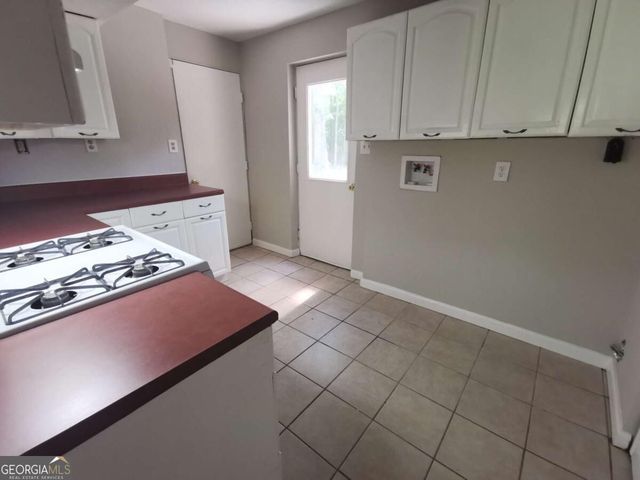 250 Sheringham Drive, Roswell, GA 30076