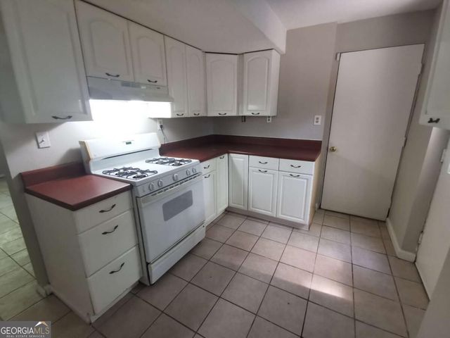 250 Sheringham Drive, Roswell, GA 30076