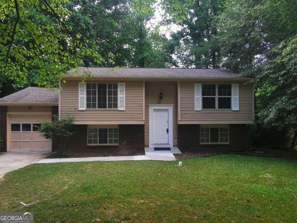 250 Sheringham Drive, Roswell, GA 30076
