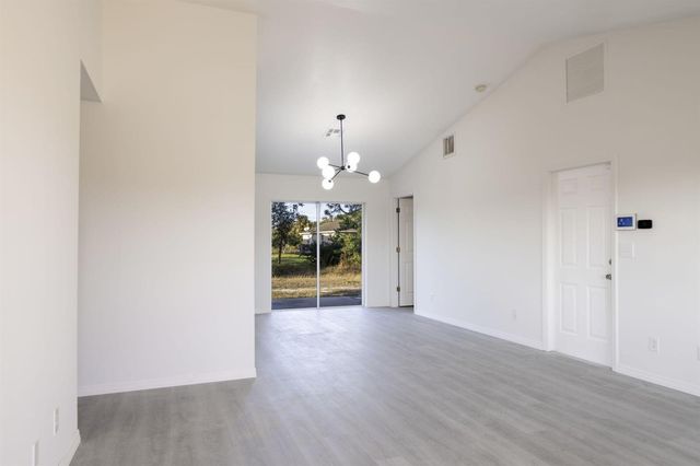 4306 11th Street SW, Lehigh Acres, FL 33976