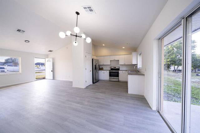 4306 11th Street SW, Lehigh Acres, FL 33976