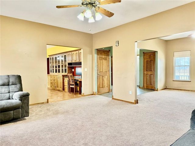 24752 200th Street, Maryville, MO 64468