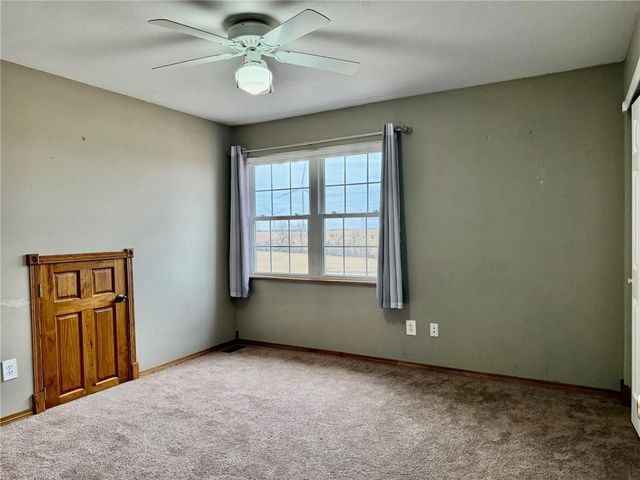 24752 200th Street, Maryville, MO 64468