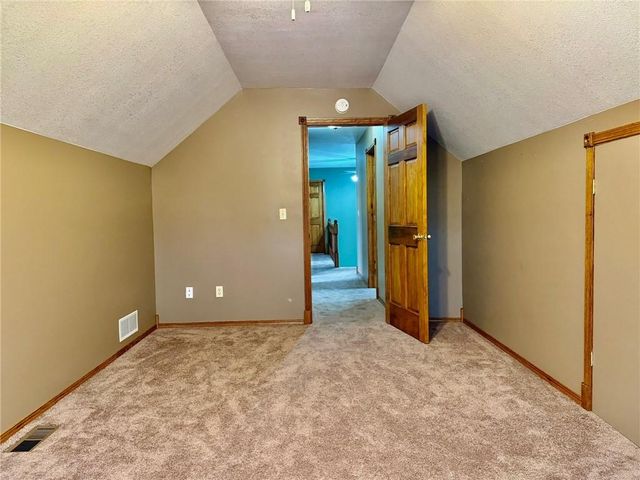 24752 200th Street, Maryville, MO 64468