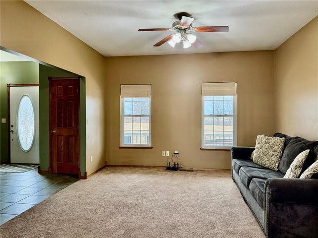 24752 200th Street, Maryville, MO 64468