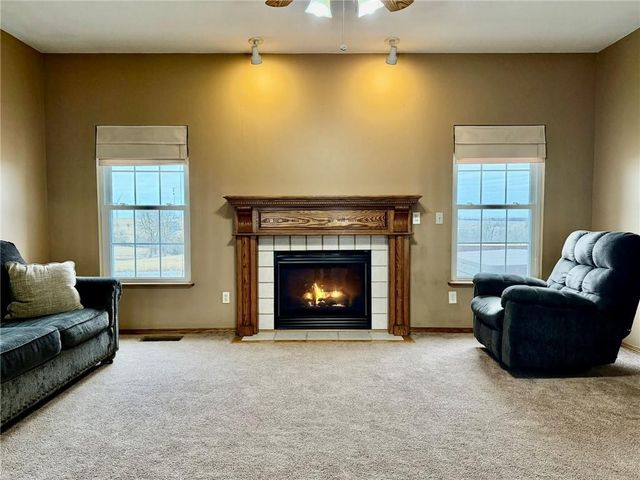 24752 200th Street, Maryville, MO 64468