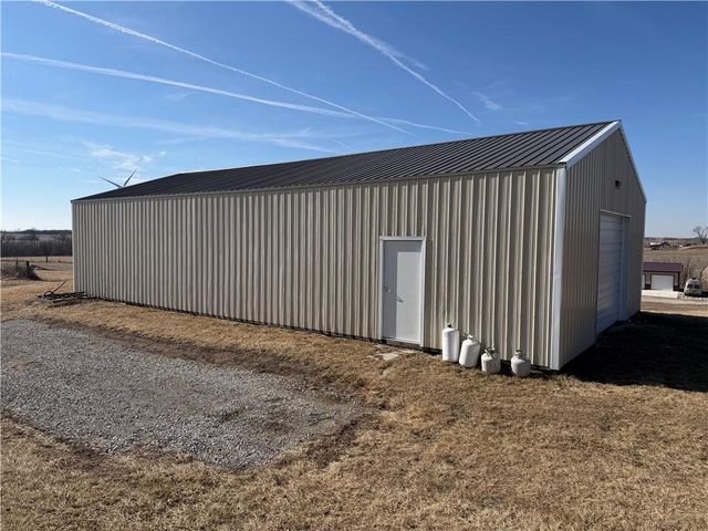 24752 200th Street, Maryville, MO 64468