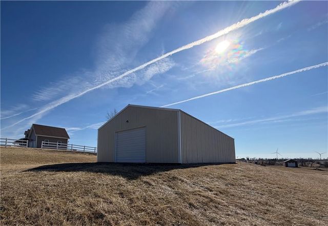 24752 200th Street, Maryville, MO 64468