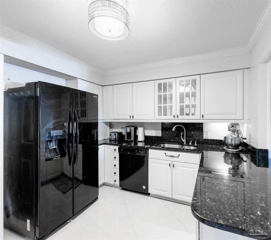 11 Hillbrook Way, Pensacola, FL 32503