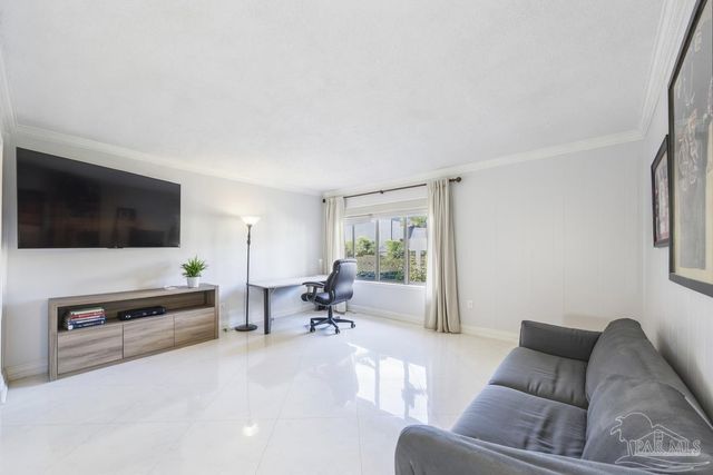 11 Hillbrook Way, Pensacola, FL 32503