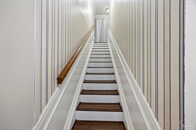 11 Hillbrook Way, Pensacola, FL 32503