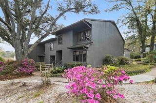 11 Hillbrook Way, Pensacola, FL 32503