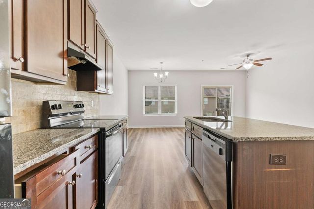 1931 Old Dogwood, Jonesboro, GA 30238