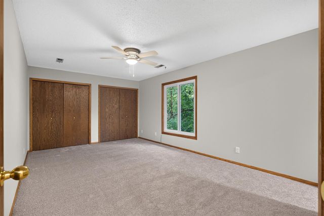 877 120th Avenue NW, Coon Rapids, MN 55448