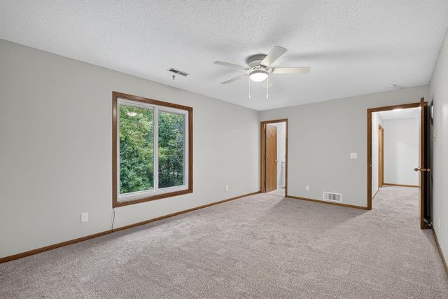 877 120th Avenue NW, Coon Rapids, MN 55448