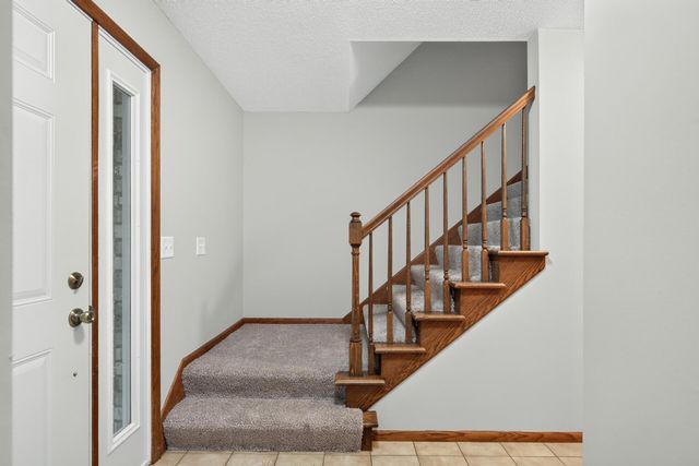 877 120th Avenue NW, Coon Rapids, MN 55448