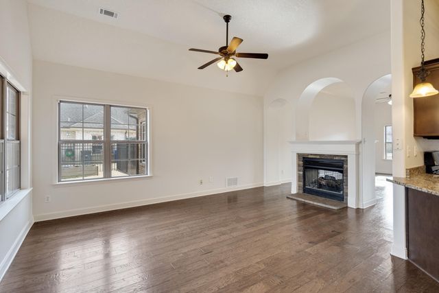 5260 SPRUCE VIEW WAY, Lakeland, TN 38002