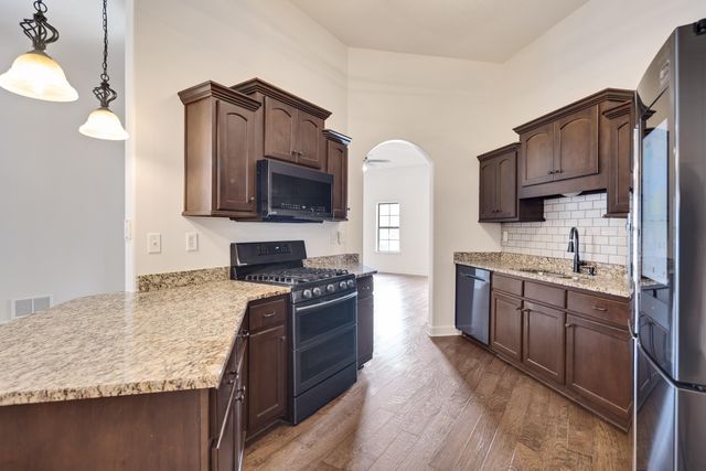 5260 SPRUCE VIEW WAY, Lakeland, TN 38002