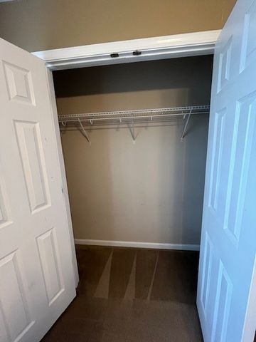 308 Grant Ave, Oak Grove, KY 42262