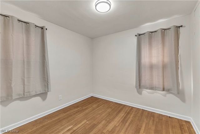 900 Eloise Drive, Cleveland Heights, OH 44112