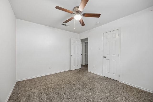 209 Meadow View Lane, Anna, TX 75409