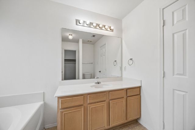 209 Meadow View Lane, Anna, TX 75409