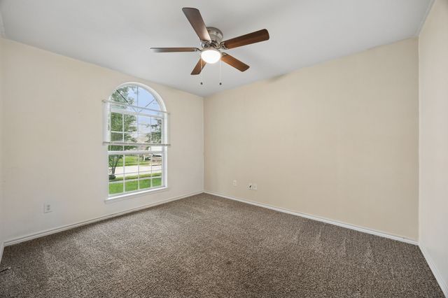 209 Meadow View Lane, Anna, TX 75409