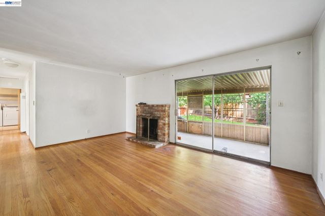 36113 La Salle Dr, Newark, CA 94560