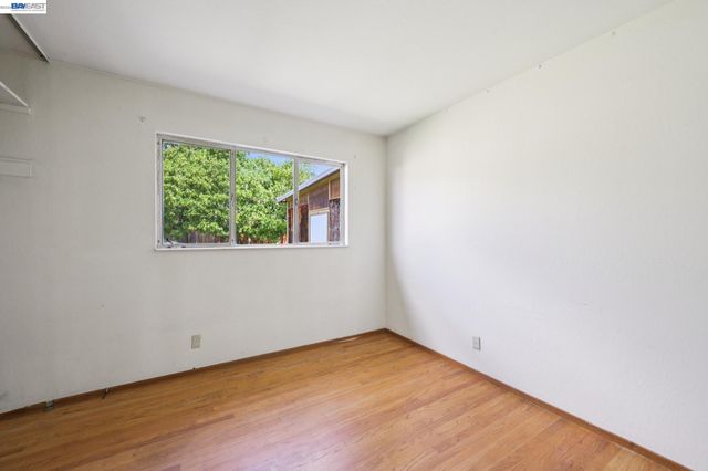36113 La Salle Dr, Newark, CA 94560