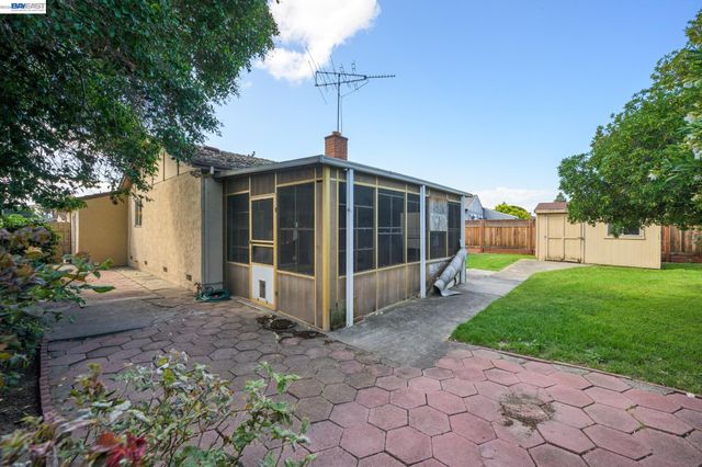 36113 La Salle Dr, Newark, CA 94560
