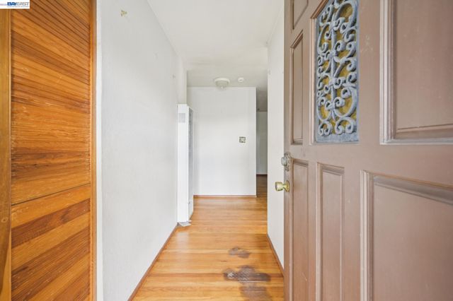 36113 La Salle Dr, Newark, CA 94560