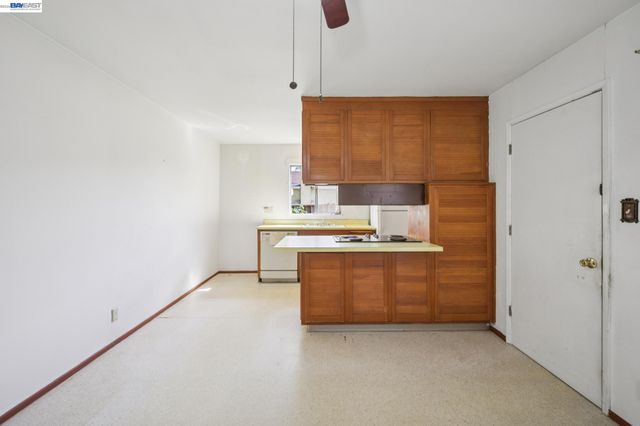 36113 La Salle Dr, Newark, CA 94560