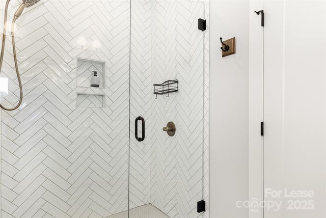 2523 Irwin Stream Road, Charlotte, NC 28208