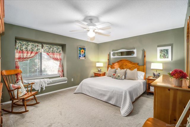 25 Heritage Crest C, Southbury, CT 06488