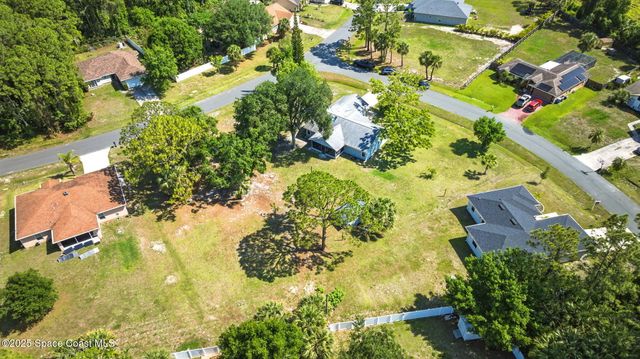 196 Delia Avenue NW, Palm Bay, FL 32907