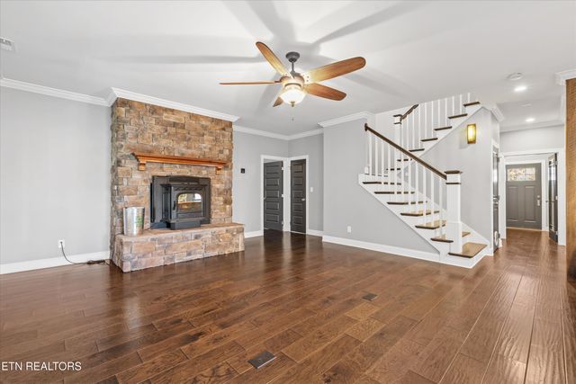 1059 Houston Springs Rd, Greenback, TN 37742