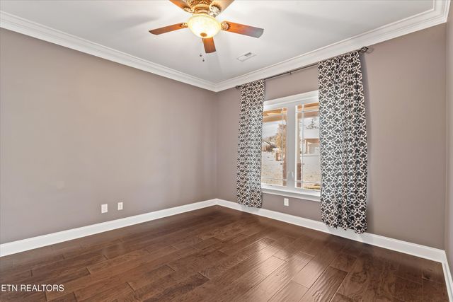 1059 Houston Springs Rd, Greenback, TN 37742