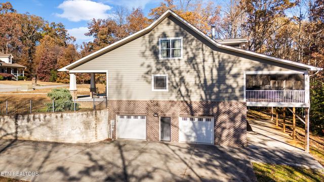 1059 Houston Springs Rd, Greenback, TN 37742