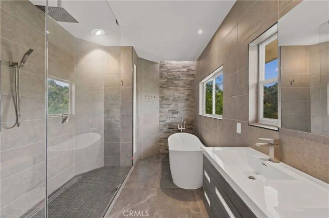 3858 Alta Mesa, Studio City, CA 91604