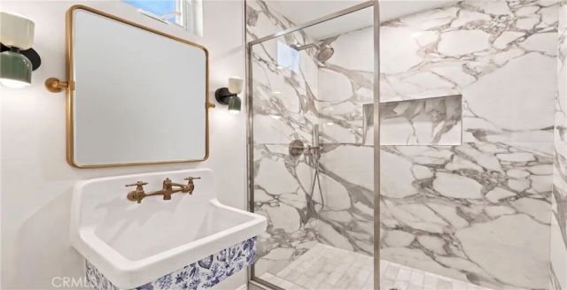 3858 Alta Mesa, Studio City, CA 91604