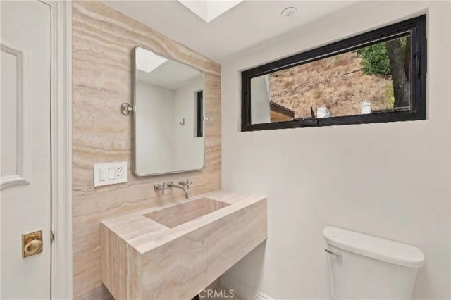 3858 Alta Mesa, Studio City, CA 91604