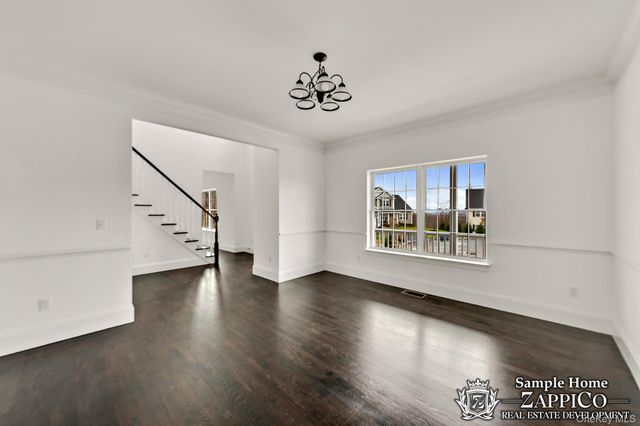 775 Linda Avenue, Thornwood, NY 10594